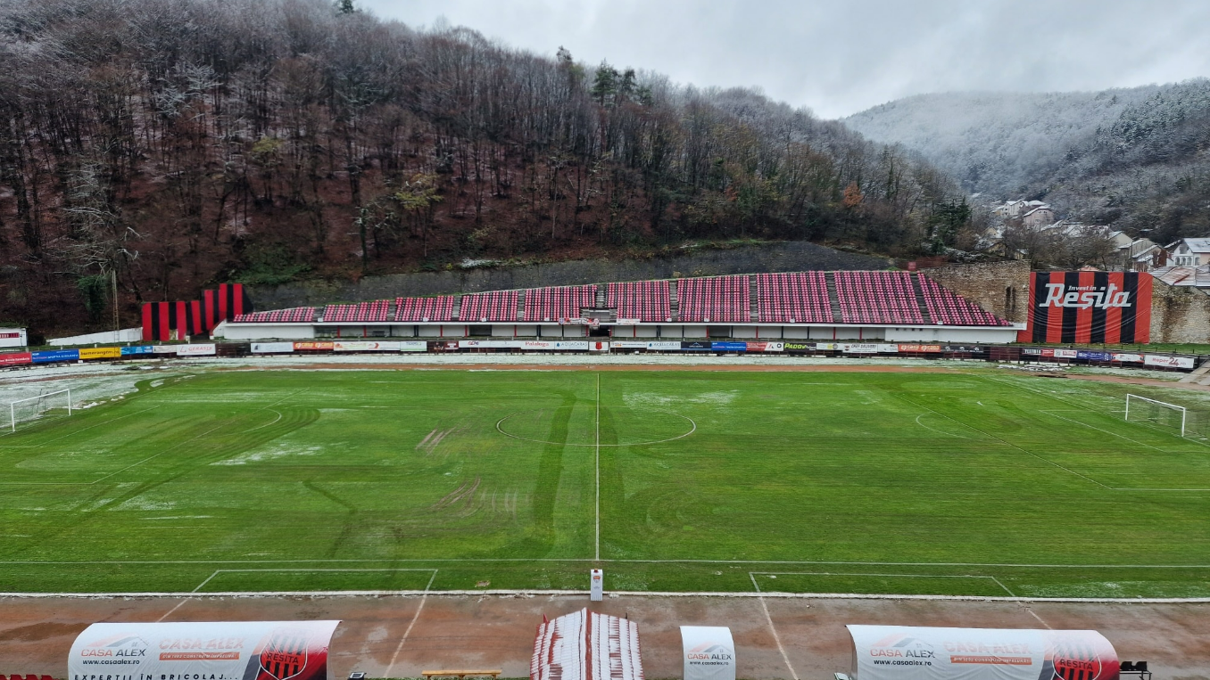 Stadionul Mircea Chivu din Valea Domanului